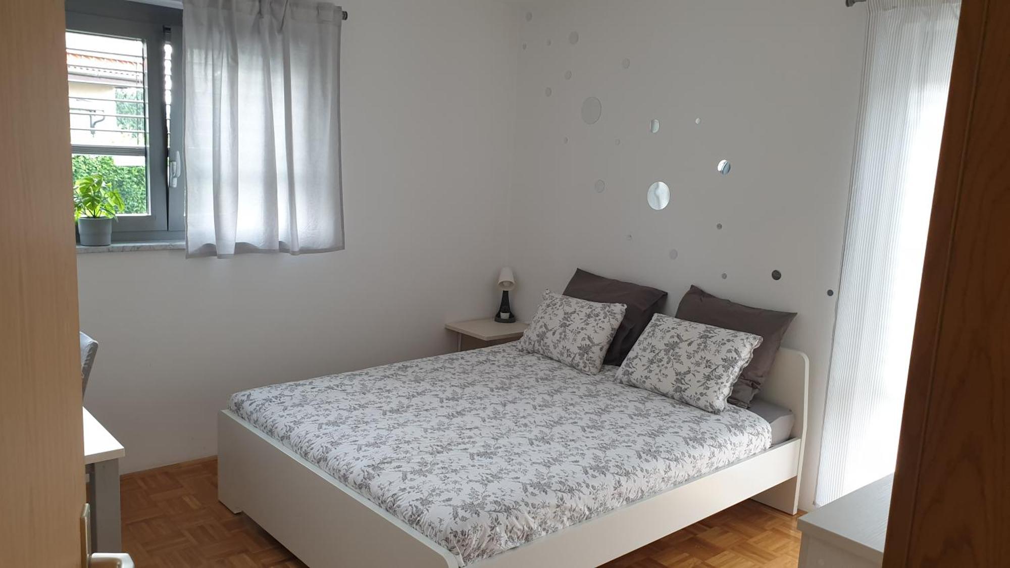 Apartment Emma Ljubljana - Free Parking, Ac, Wifi Exteriör bild