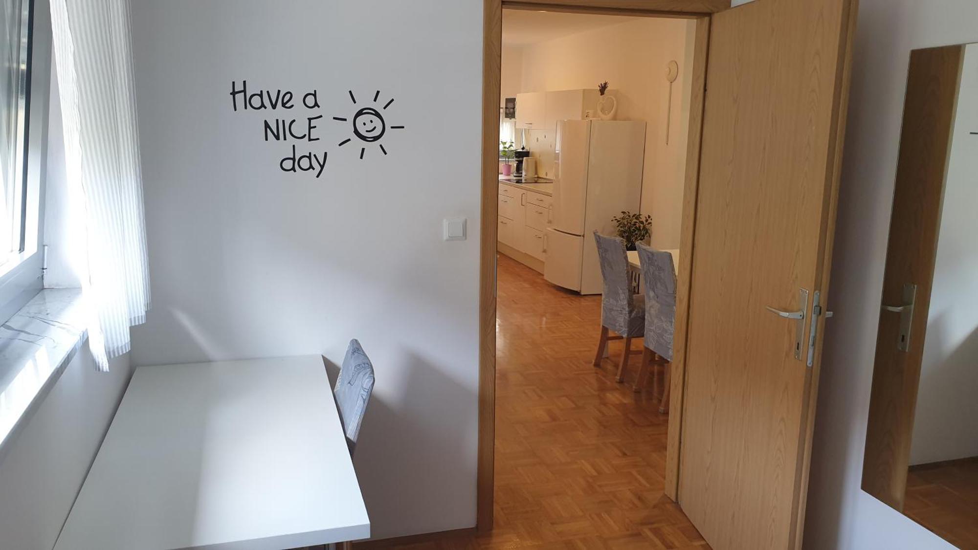 Apartment Emma Ljubljana - Free Parking, Ac, Wifi Exteriör bild