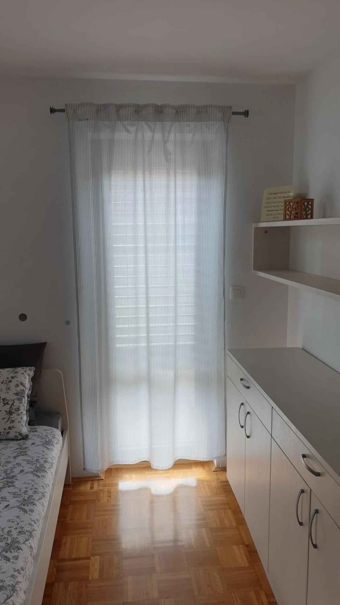 Apartment Emma Ljubljana - Free Parking, Ac, Wifi Exteriör bild
